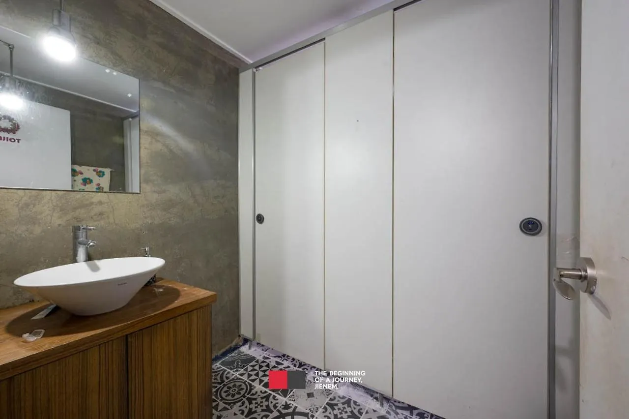 U Guesthouse Hongdae - Female Only Seoul 0*,